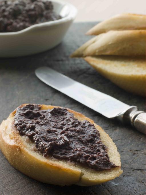 Tapenade z czarnych oliwek