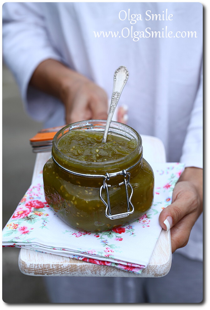 Dżem z zielonych pomidorów/OlgaSmile.com