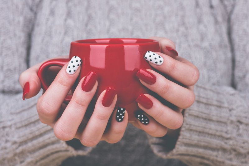 MANIA MANIcure, czyli trendy w stylizacji paznokci na sezon wiosna-lato 2016